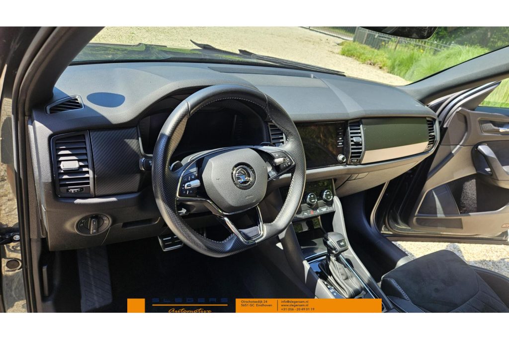 Škoda Kodiaq 1.5 TSI Sportline Business 7p. Navigatie Leer