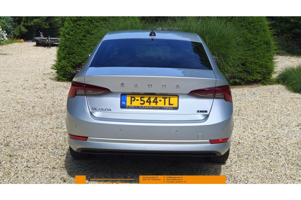 Škoda Octavia 1.5 e-TSI Business Edition Plus