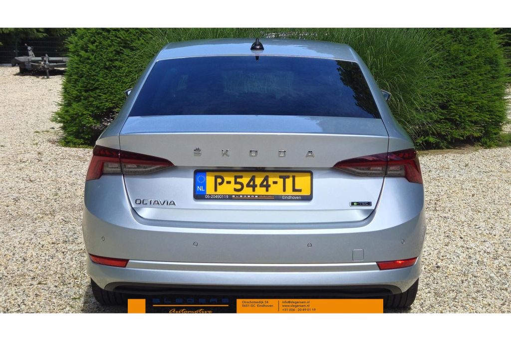 Škoda Octavia 1.5 e-TSI Business Edition Plus