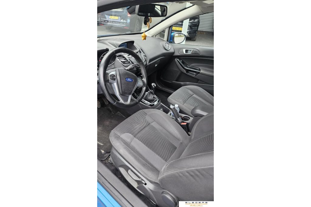 Ford Fiesta 1.5 TDCi Navigatie Airco super zuinig