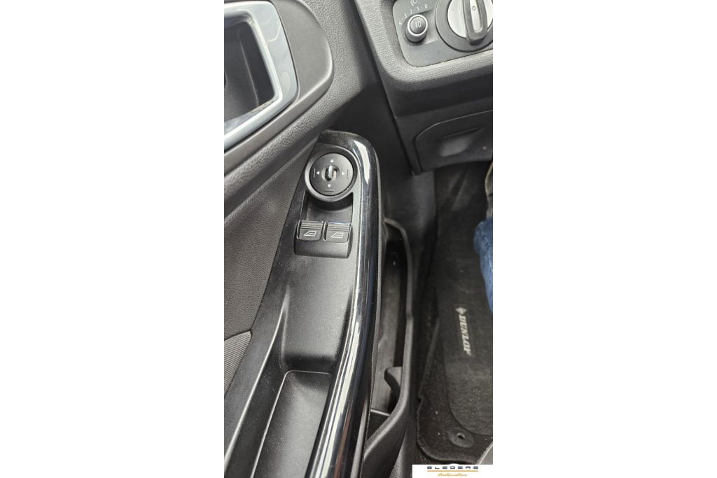Ford Fiesta 1.5 TDCi Navigatie Airco super zuinig