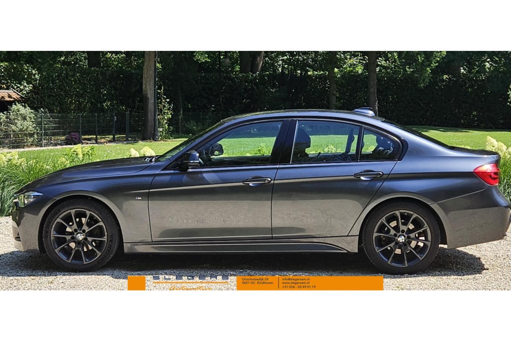 BMW 3 Serie 318i Centennial High Executive M Sport black line