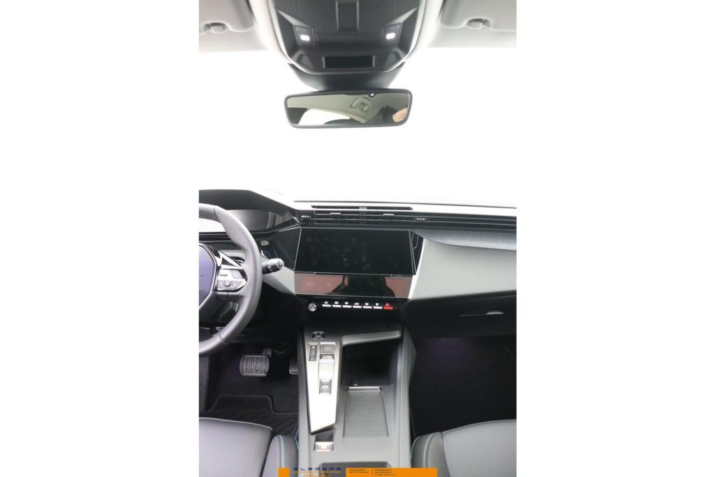 Peugeot 308 1.6 Plug-in Hybrid 195 Allure met 10000 euro voordeel
