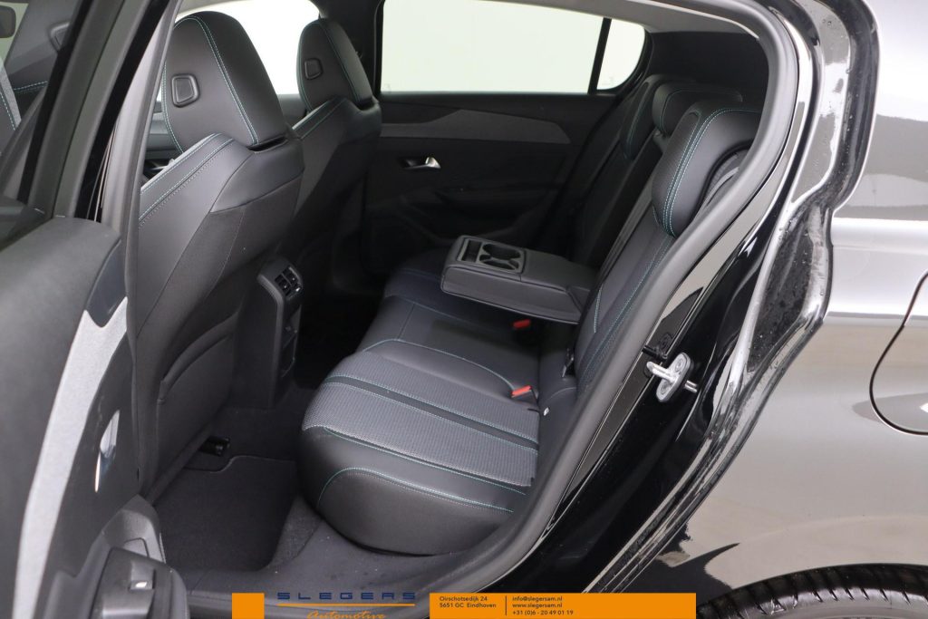 Peugeot 308 1.6 Plug-in Hybrid 195 Allure met 10000 euro voordeel