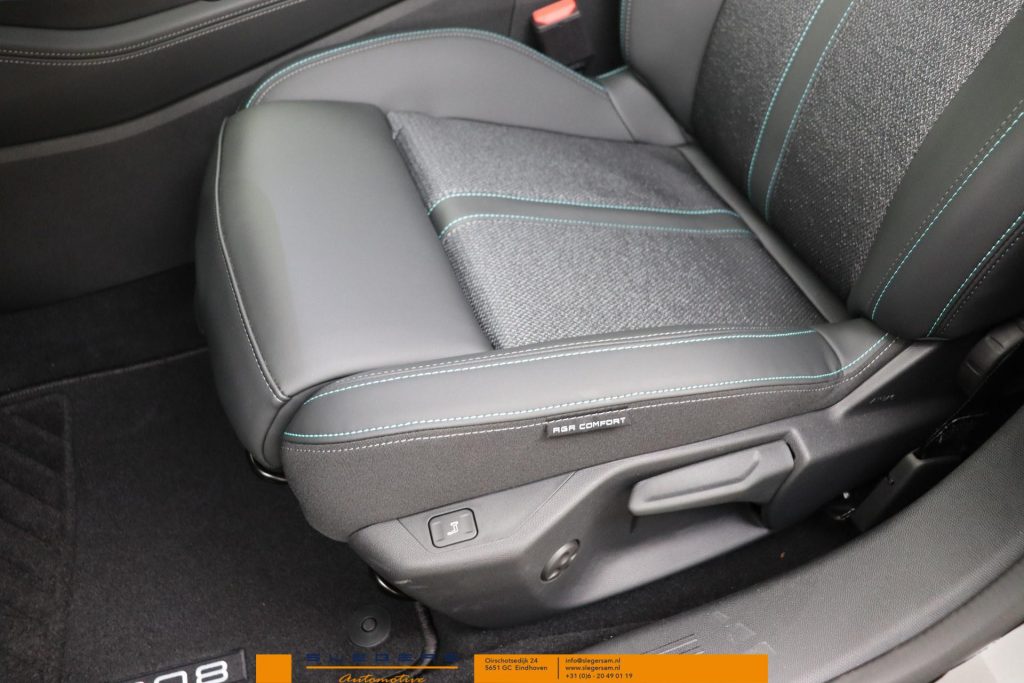 Peugeot 308 1.6 Plug-in Hybrid 195 Allure met 10000 euro voordeel