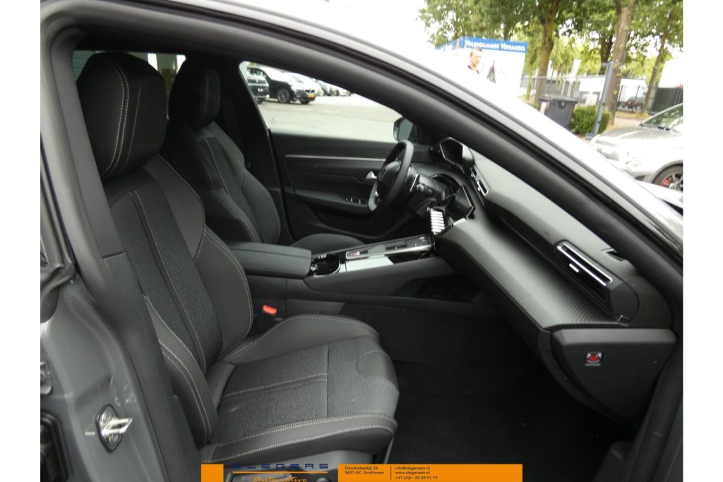 Peugeot 508 SW 1.6 HYbrid 180 e-EAT8 Allure Avantage