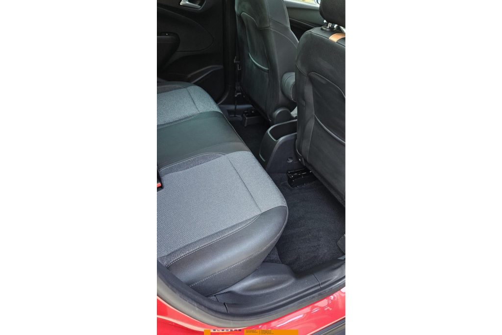 Opel Crossland 1.2 Turbo Elegance Trekhaak panodak