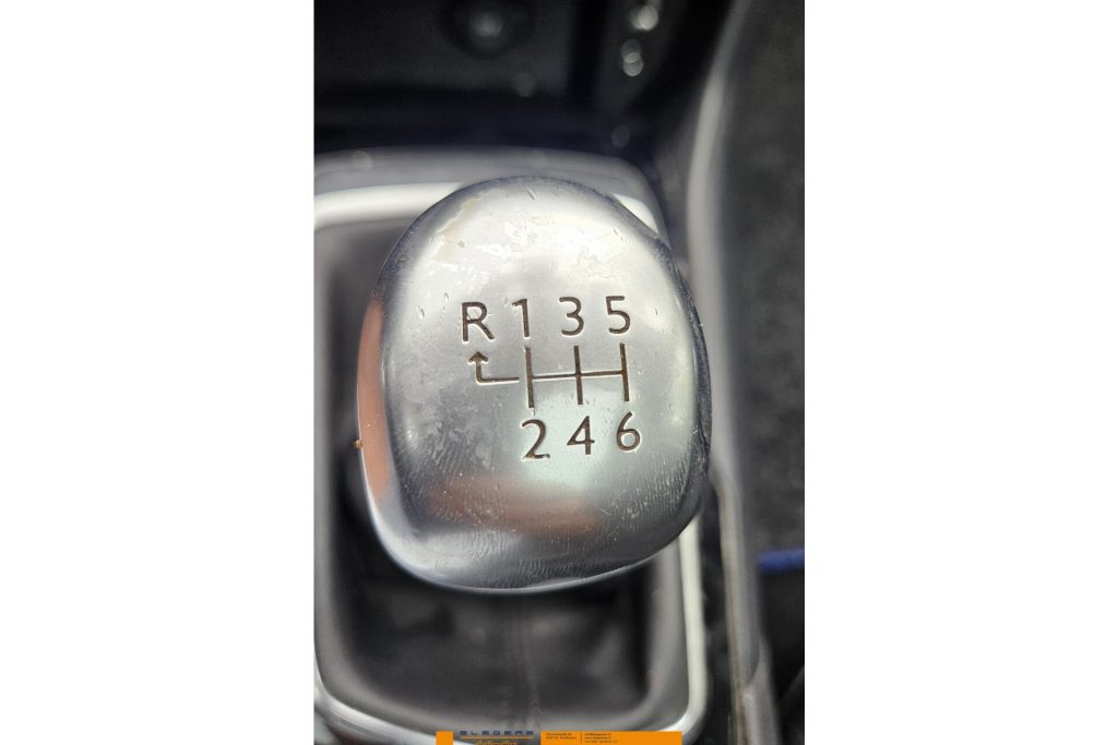 Peugeot 308 SW 1.6 BlueHDI nieuwe koppeling en APK