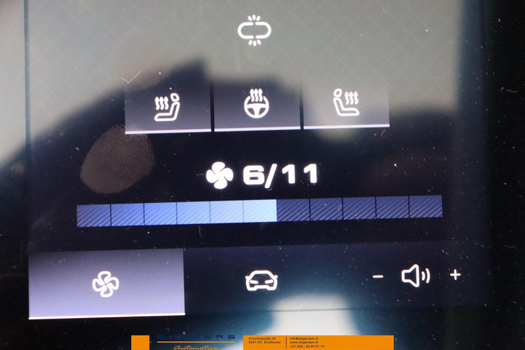 MG Cyberster Trophy Extended Range 77kWh