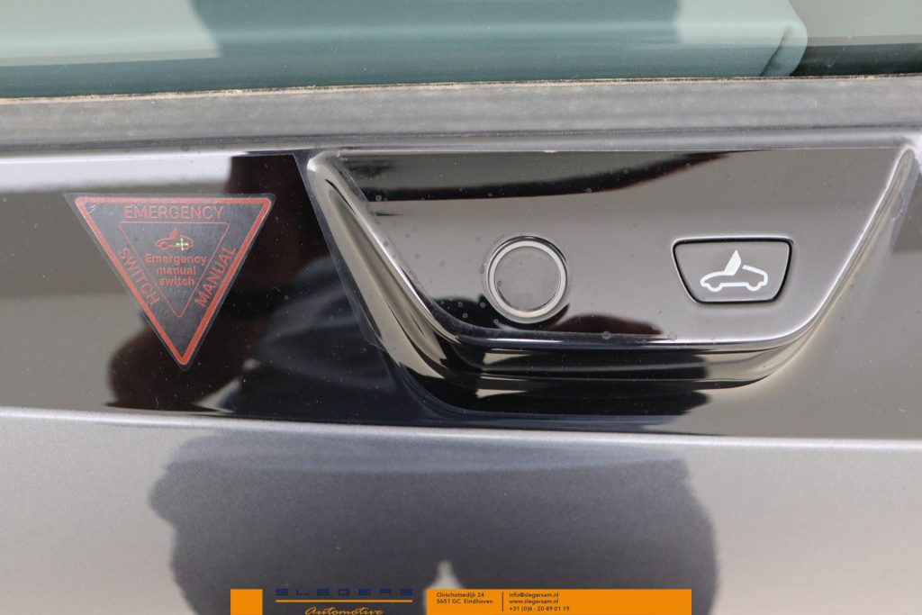 MG Cyberster Trophy Extended Range 77kWh